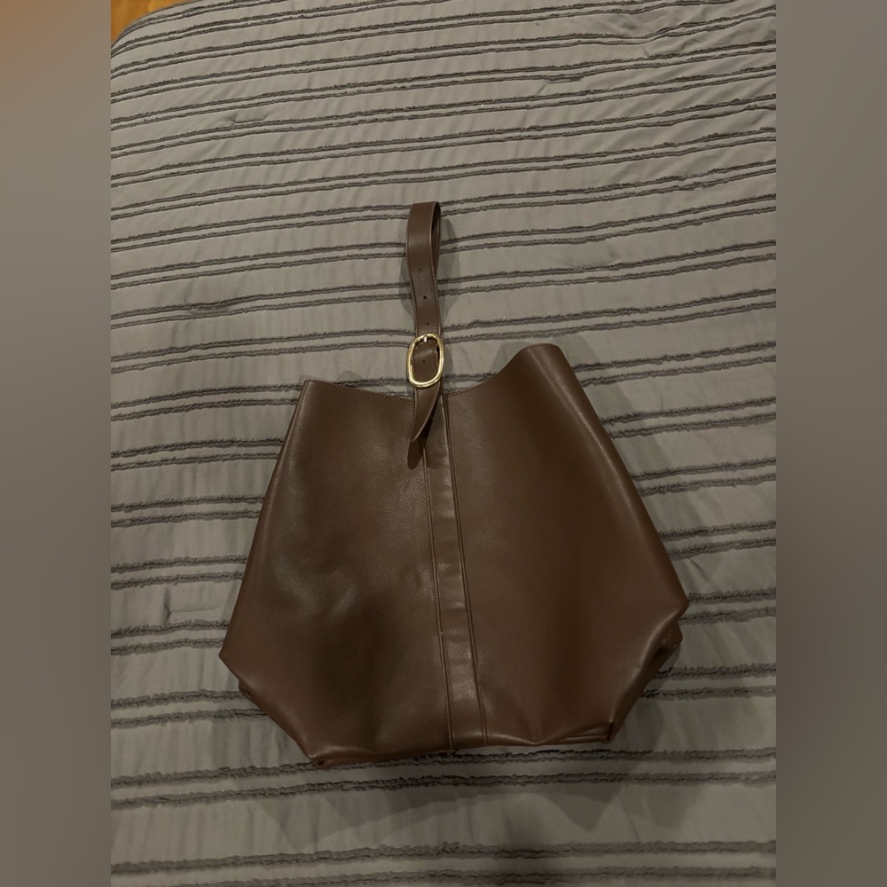 Elegant Brown Tote Bag